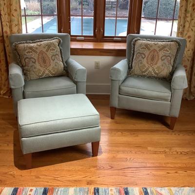 538 Pair of Ethan Allen Tweed Aqua Brown Arm Chairs with Ottoman
