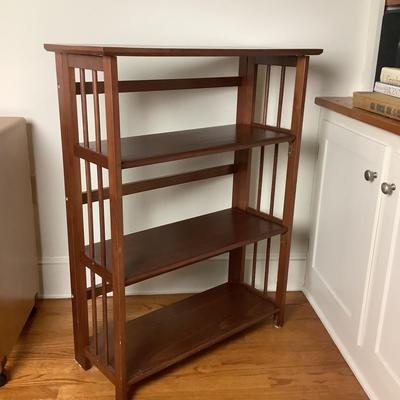 551 Collapsible Book Shelf