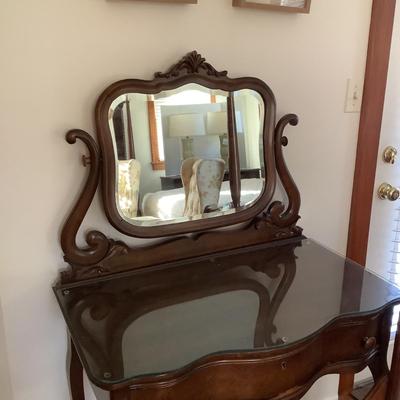 560 Antique Serpentine Glass top Vanity with Beveled Mirror and Chair