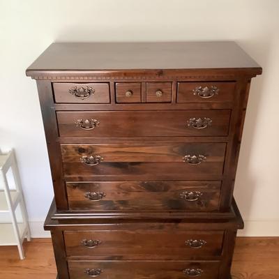 565 Vintage Bennington Pine Chest on Chest Dresser