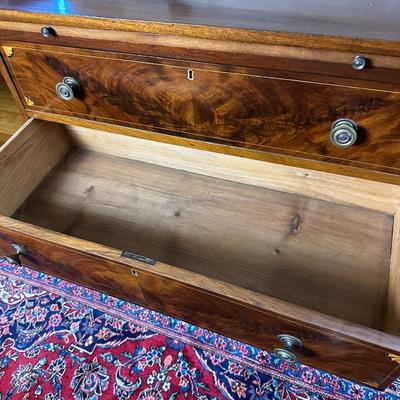 LOT #52. ANTIQUE HEPPLEWHITE BACHELOR'S CHEST WITH SLIDE OUT WRITING SURFACE