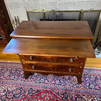 LOT #52. ANTIQUE HEPPLEWHITE BACHELOR'S CHEST WITH SLIDE OUT WRITING SURFACE