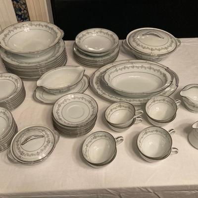 Noritaki China Set, Norwood pattern