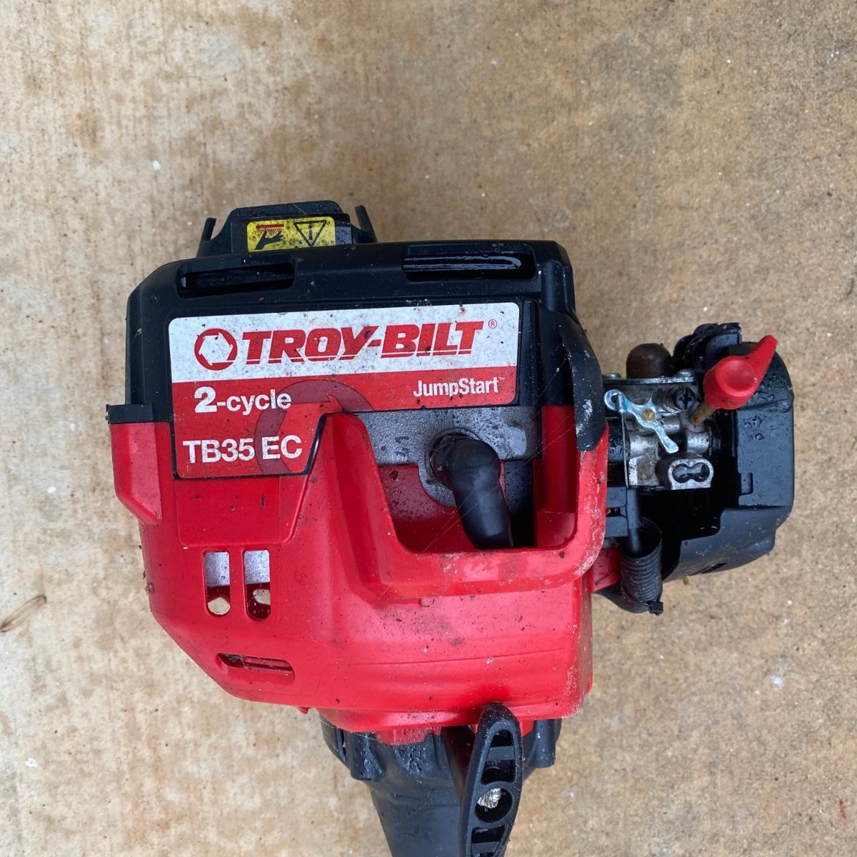TroyBilt Gas Weed Eater (GTF)