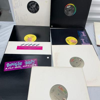 Vinyl 30