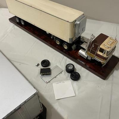 Tractor/Trailer 72