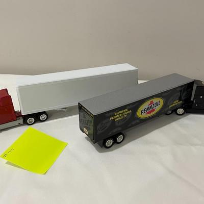 Tractor/Trailer 77