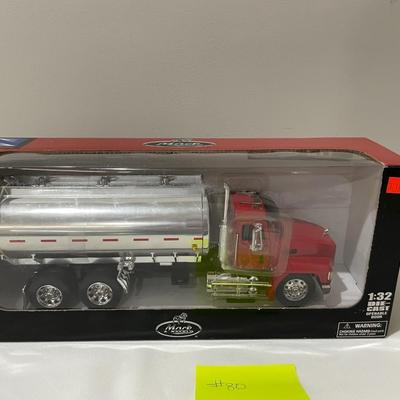 Mack Truck 80