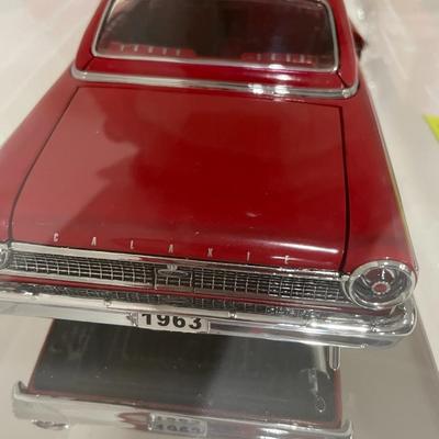Ford Galaxie 89
