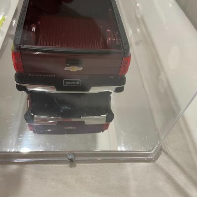Silverado100