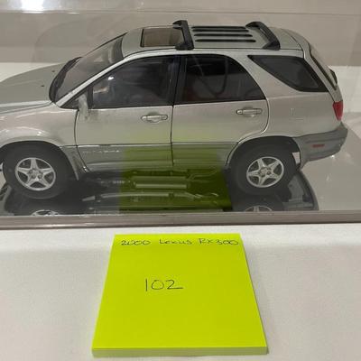 Lexus RX 300 - 102