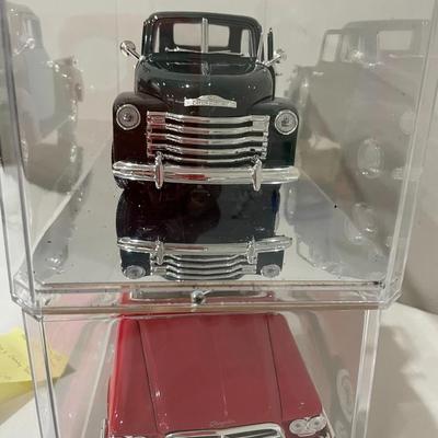 Models in Case 225