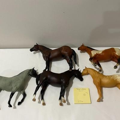 Breyer 256