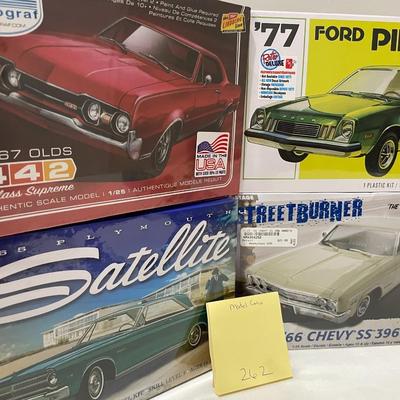 Model Kits 262
