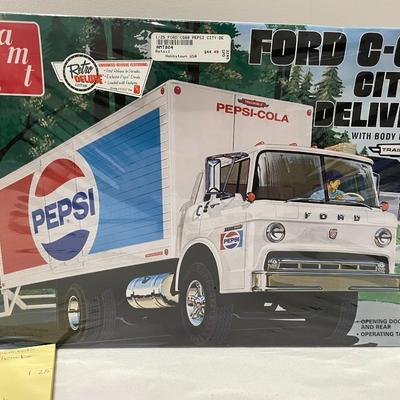 Model Truck Kits 264