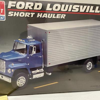Model Truck Kits 265