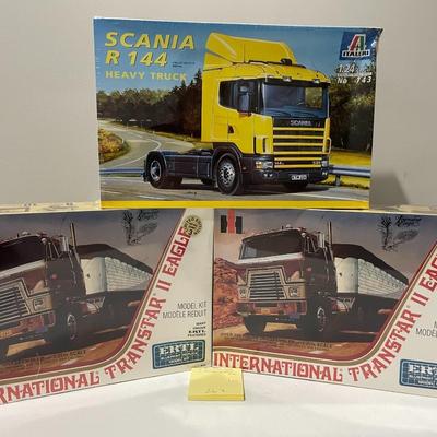 Model Truck Kits 267