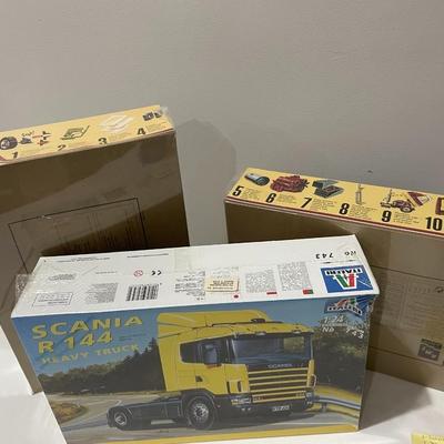 Model Truck Kits 267