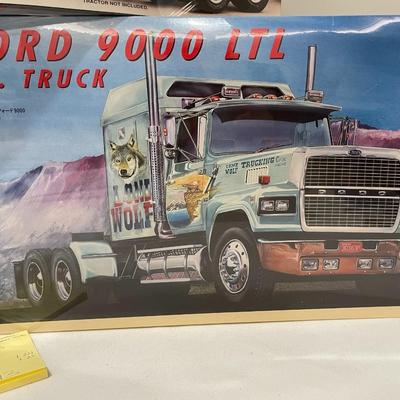 Model Tractor/Trailer 273