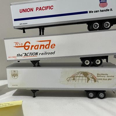 Model Trailers 284