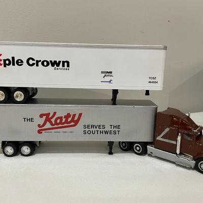 Model Tractor Trailers 286