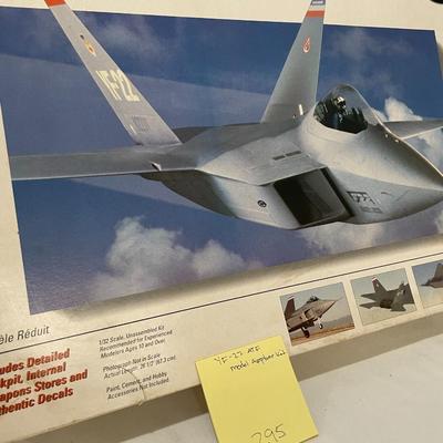 Airplane Kit 295