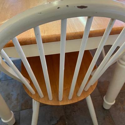 Farmhouse Distressed Kitchen Table & 4 Chairs