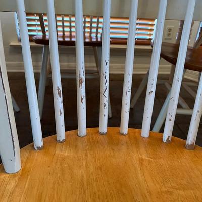 Farmhouse Distressed Kitchen Table & 4 Chairs