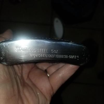 10 oz chrome flask with leather cover