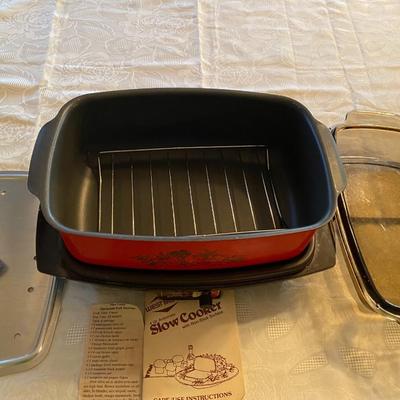 Retro West Bend automatic 4 qt. Slow Cooker/Roaster/Steamer
