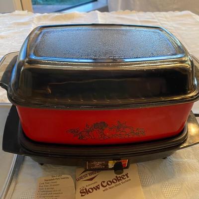 Retro West Bend automatic 4 qt. Slow Cooker/Roaster/Steamer