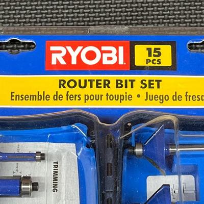 RYOBI ~ 15-Piece Router Bit Set