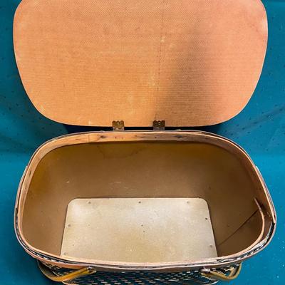 Vintage Green Hawkey Burlington Picnic Basket