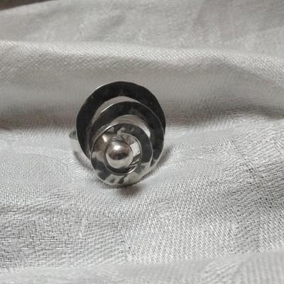 So Much Fun!! Vintage Motion 925 Ring Size 7