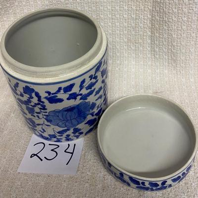 Porcelain Blue and White Canister