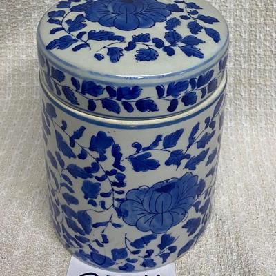 Porcelain Blue and White Canister