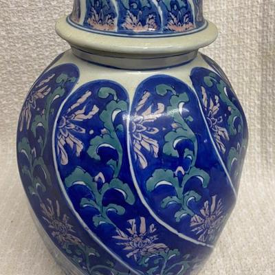 Ceramic Storage Pot w/Lid