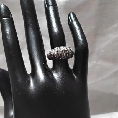 Stunning Marcasite Black Sterling Silver Ring Size 6