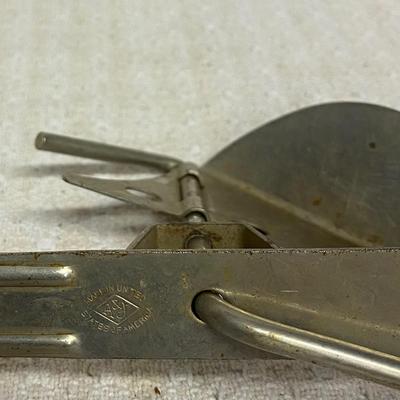 Vintage Red Handled Beater