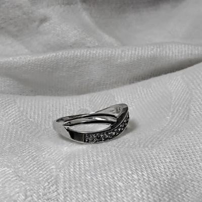 Pretty Diamond 925 Cross Band Size 7