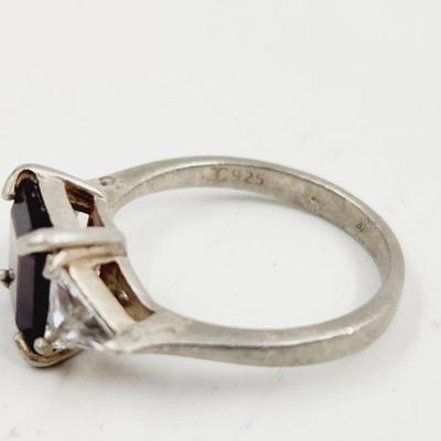 .925 SILVER & RED CZ RING SIZE 7