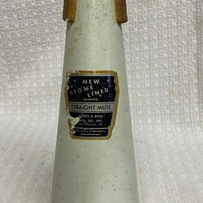 Humes & Berg 101 Brass Straight Mute