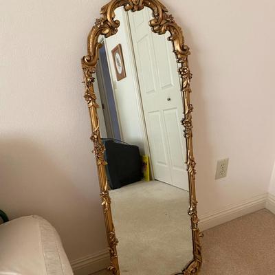 French dressing mirror