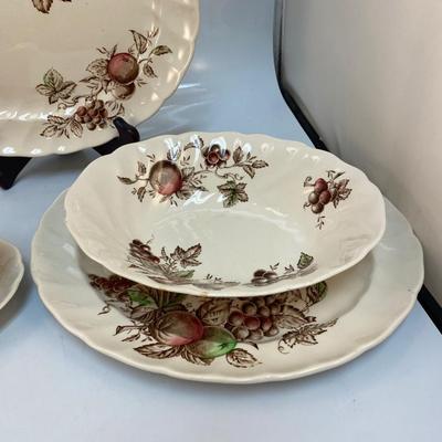6 Piece Harvest Time Johnson Brothers China Fruit Pattern Dishware Serving Piece Lot