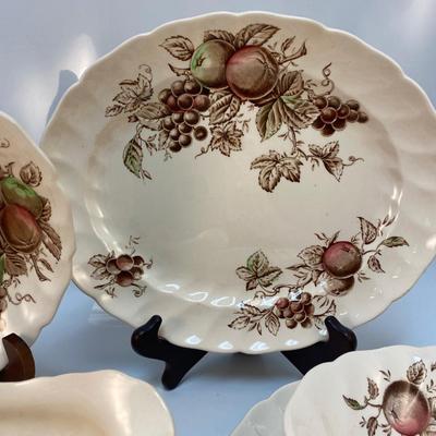 6 Piece Harvest Time Johnson Brothers China Fruit Pattern Dishware Serving Piece Lot