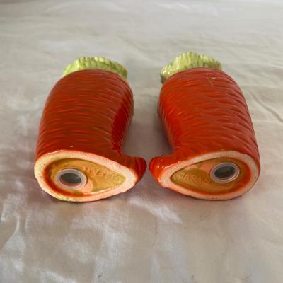 Salt and Pepper Shaker Lot