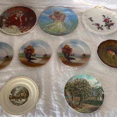 Collectorâ€™s Plates Lot 2