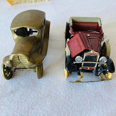 Set of Collectible Cars (GR-SL)