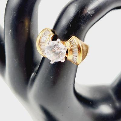 STUNNING 14K GE GOLD W/ CZ & STONE RING SIZE 7.75