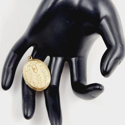 ANTIQUE 12K GOLD FILLED ETCHED LOCKET